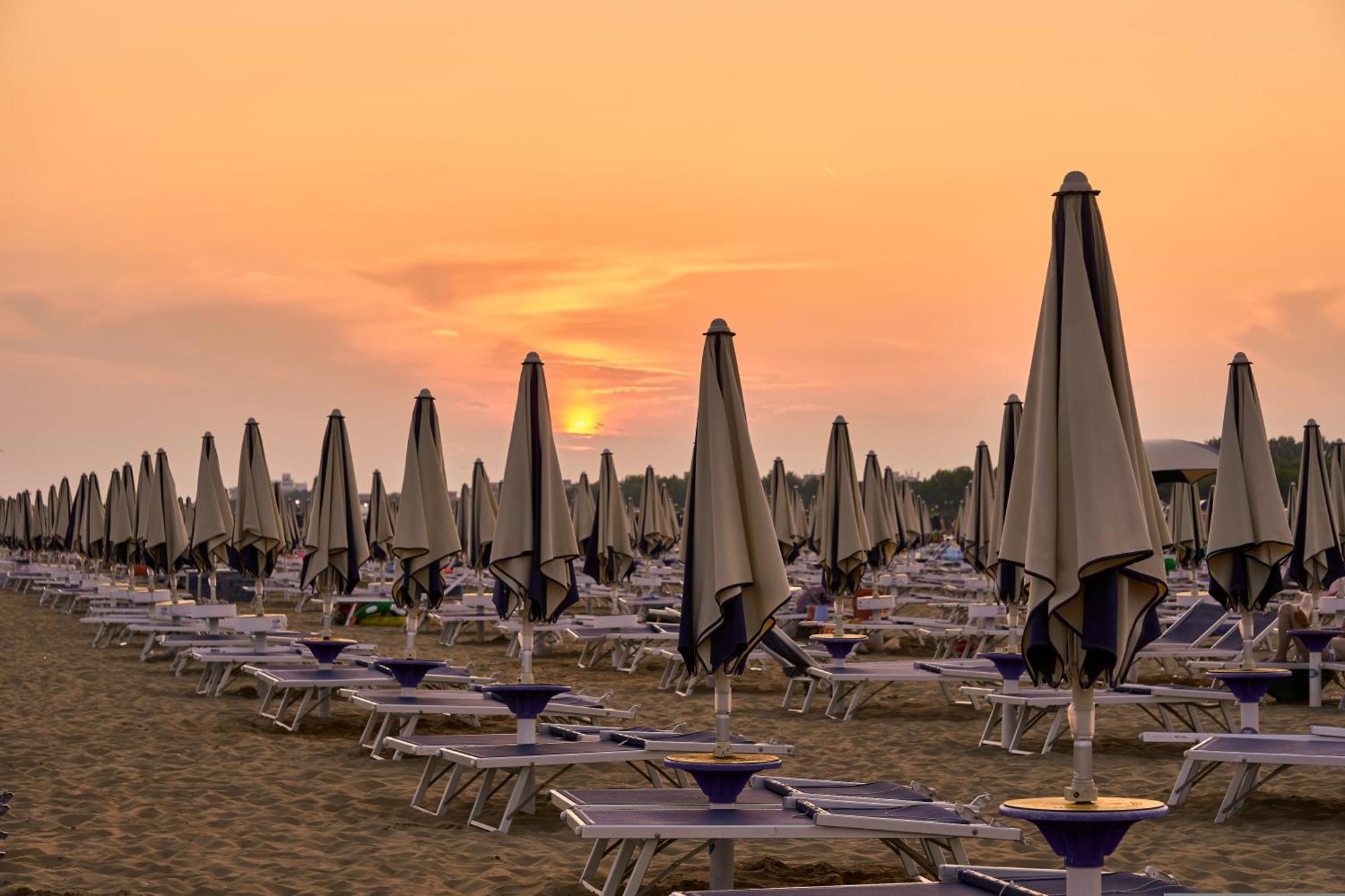 Bright And New Between The And The Center Bibione